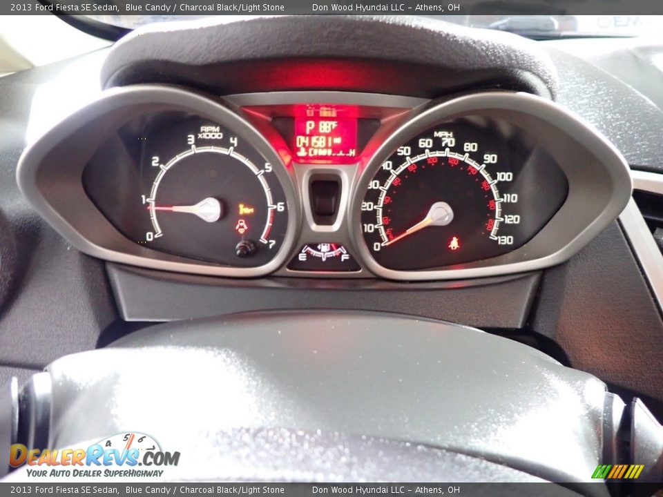 2013 Ford Fiesta SE Sedan Blue Candy / Charcoal Black/Light Stone Photo #26