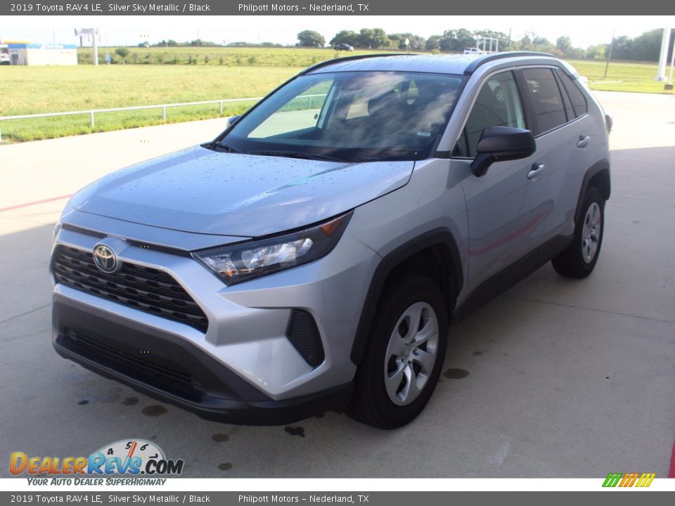 2019 Toyota RAV4 LE Silver Sky Metallic / Black Photo #4
