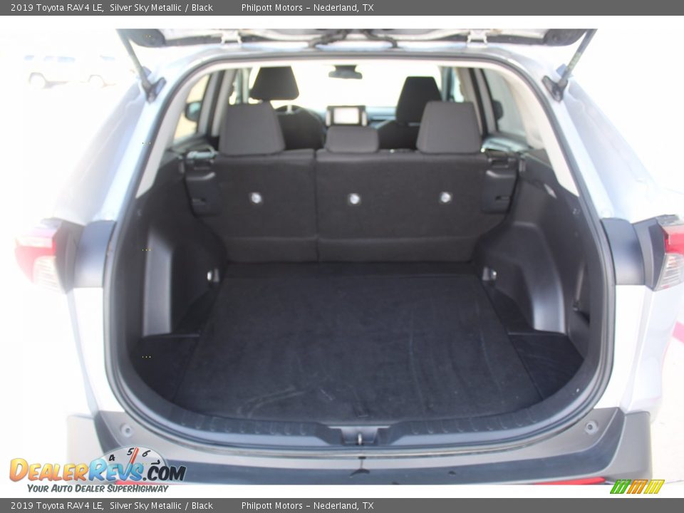 2019 Toyota RAV4 LE Silver Sky Metallic / Black Photo #22