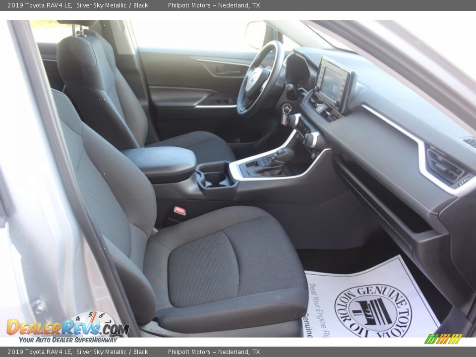2019 Toyota RAV4 LE Silver Sky Metallic / Black Photo #26