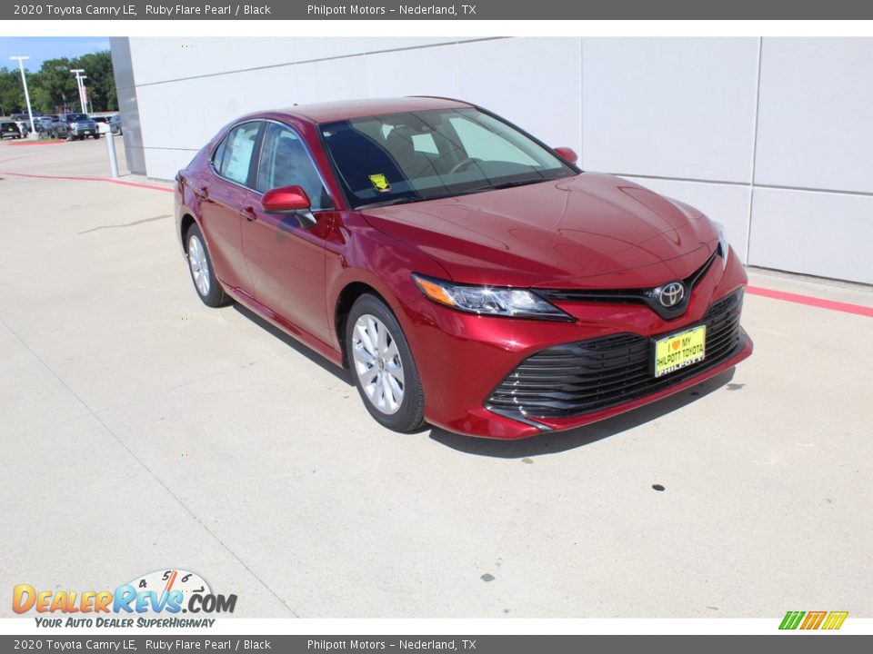 2020 Toyota Camry LE Ruby Flare Pearl / Black Photo #2