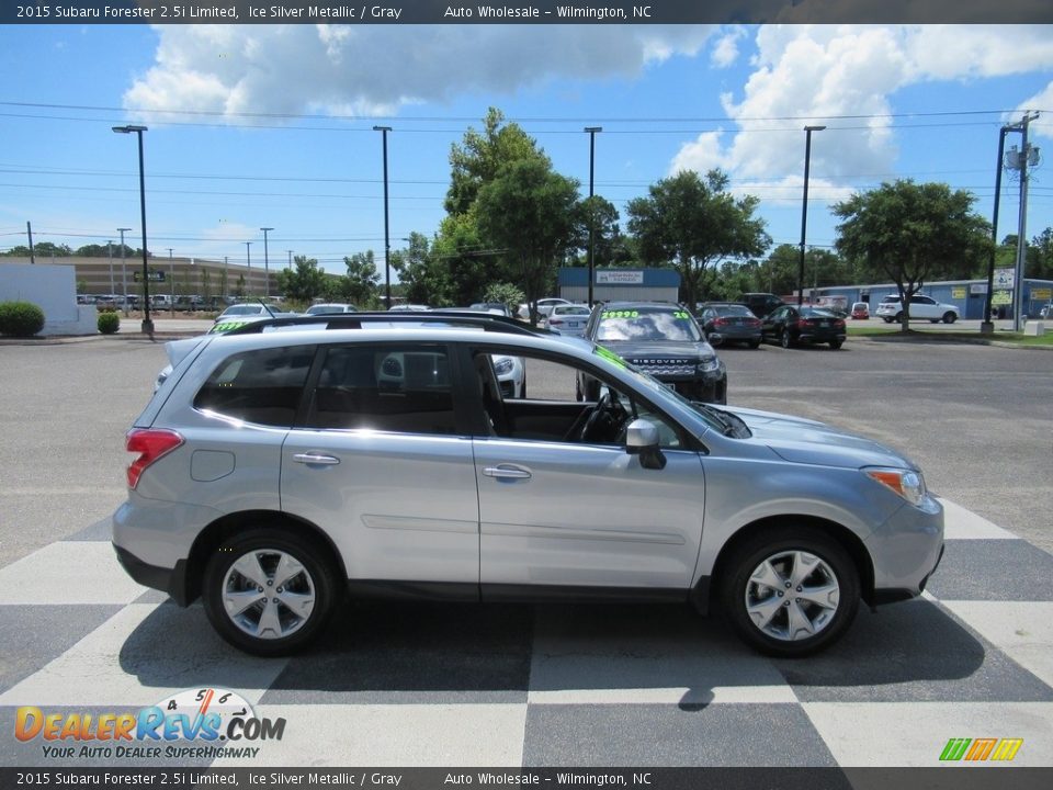 Ice Silver Metallic 2015 Subaru Forester 2.5i Limited Photo #3