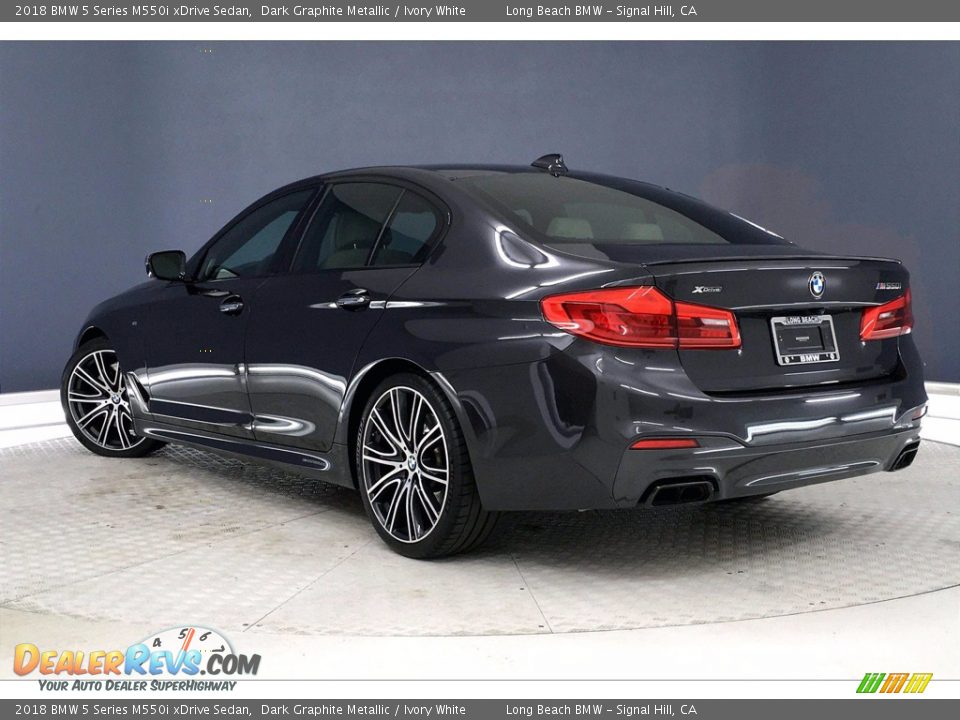 2018 BMW 5 Series M550i xDrive Sedan Dark Graphite Metallic / Ivory White Photo #10