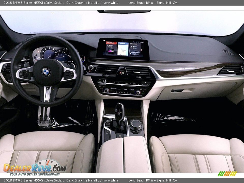 2018 BMW 5 Series M550i xDrive Sedan Dark Graphite Metallic / Ivory White Photo #15