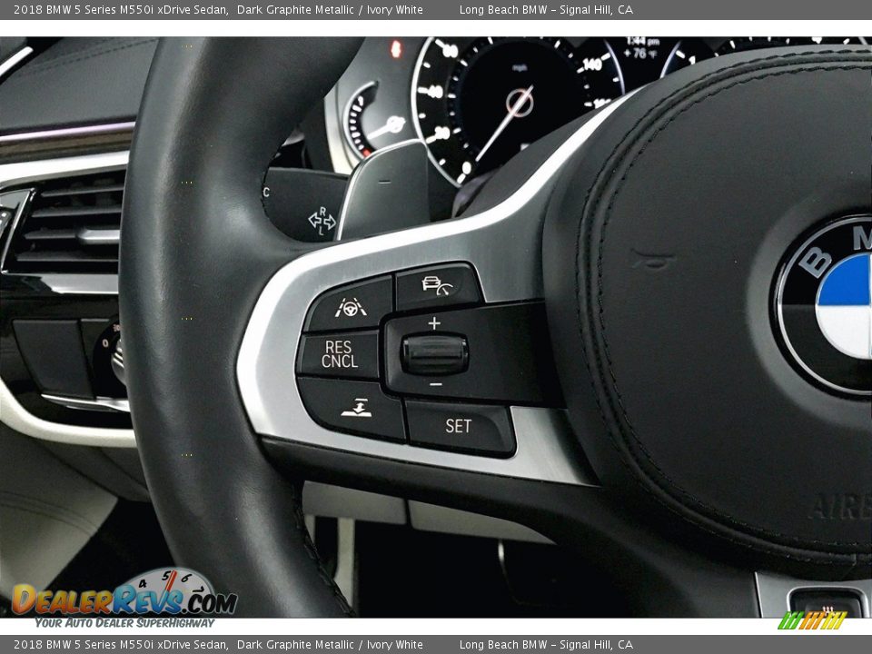 2018 BMW 5 Series M550i xDrive Sedan Dark Graphite Metallic / Ivory White Photo #18