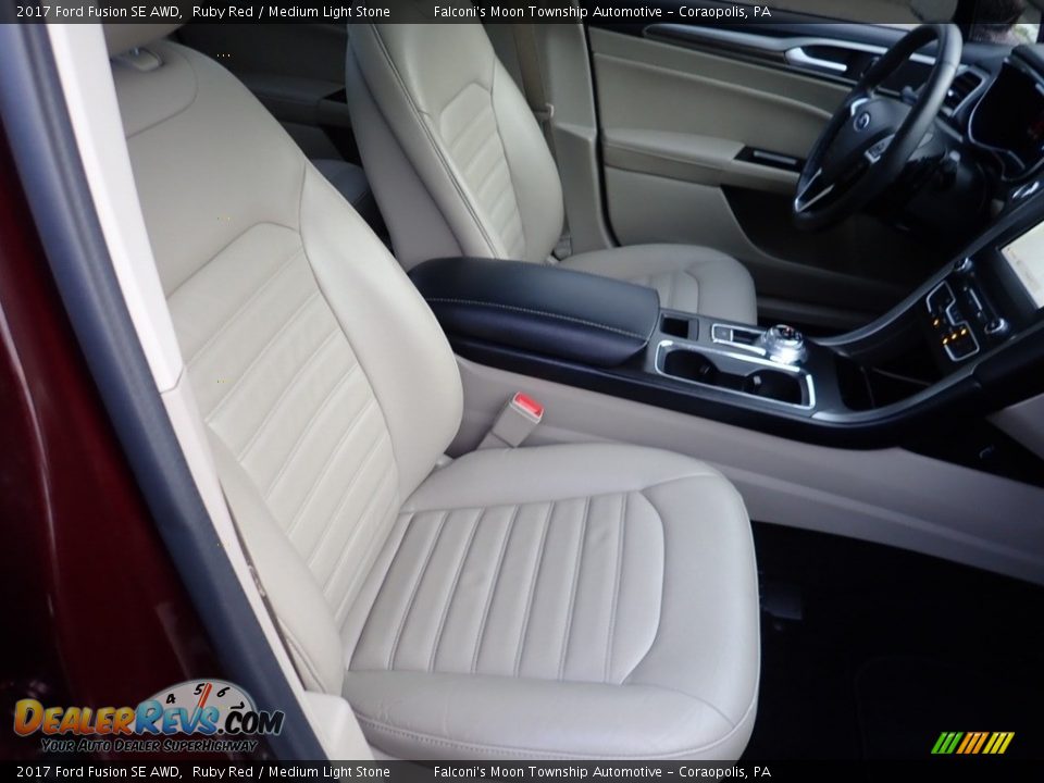 2017 Ford Fusion SE AWD Ruby Red / Medium Light Stone Photo #11
