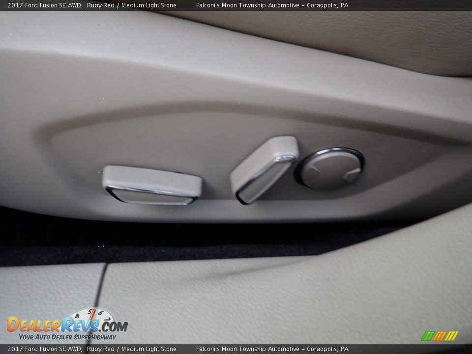 2017 Ford Fusion SE AWD Ruby Red / Medium Light Stone Photo #19