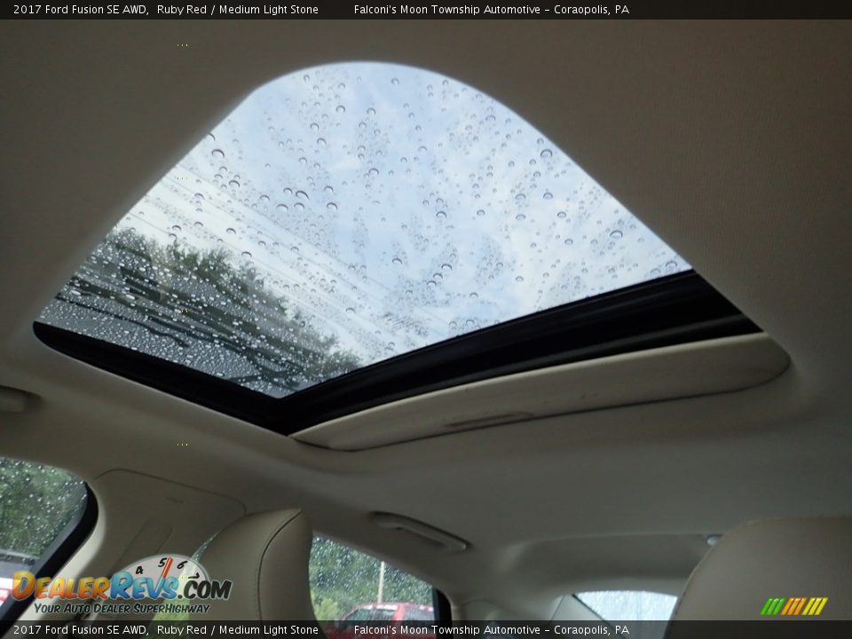 2017 Ford Fusion SE AWD Ruby Red / Medium Light Stone Photo #20