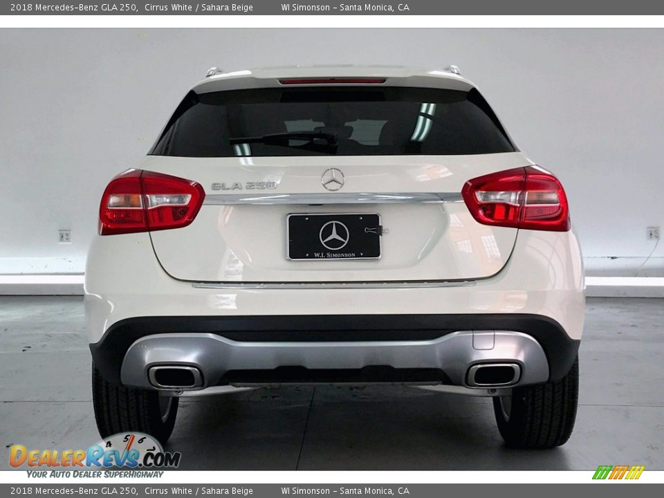 2018 Mercedes-Benz GLA 250 Cirrus White / Sahara Beige Photo #3