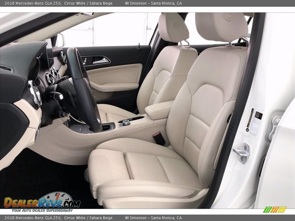 2018 Mercedes-Benz GLA 250 Cirrus White / Sahara Beige Photo #14