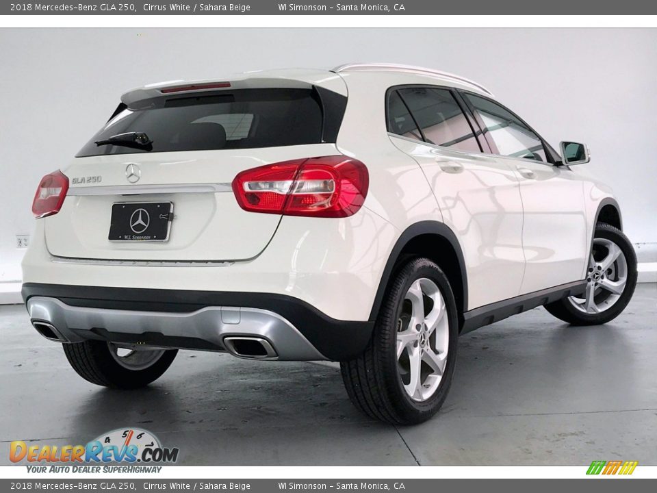 2018 Mercedes-Benz GLA 250 Cirrus White / Sahara Beige Photo #16