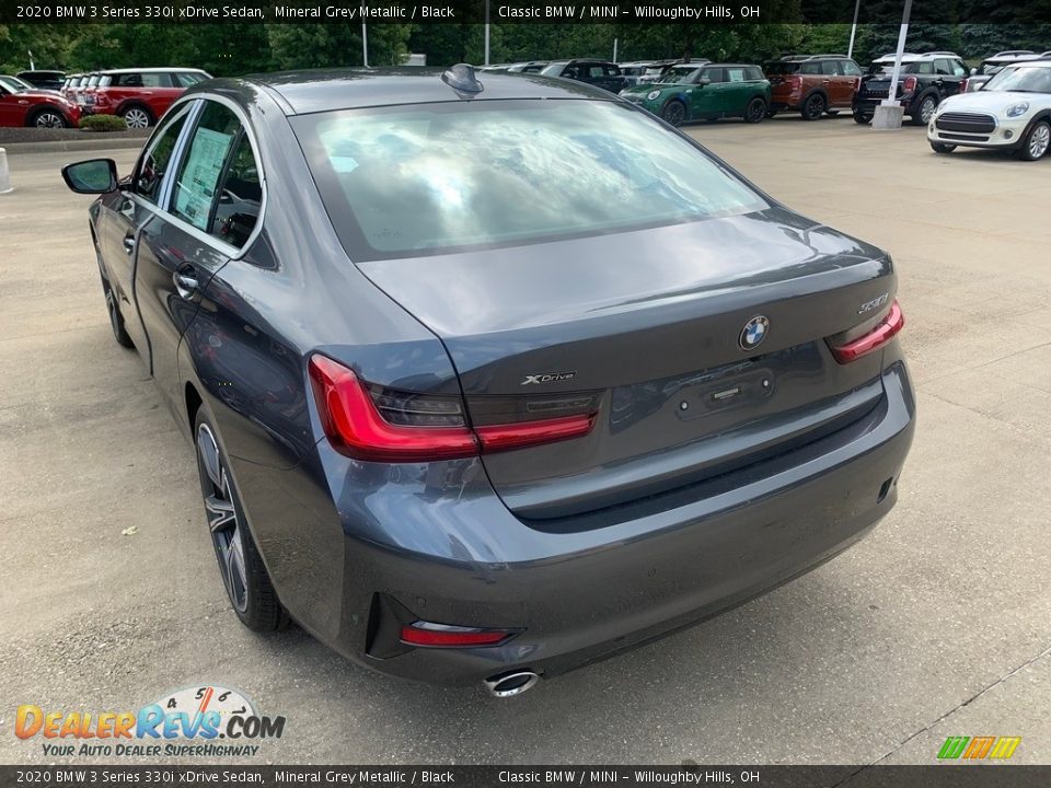 2020 BMW 3 Series 330i xDrive Sedan Mineral Grey Metallic / Black Photo #2
