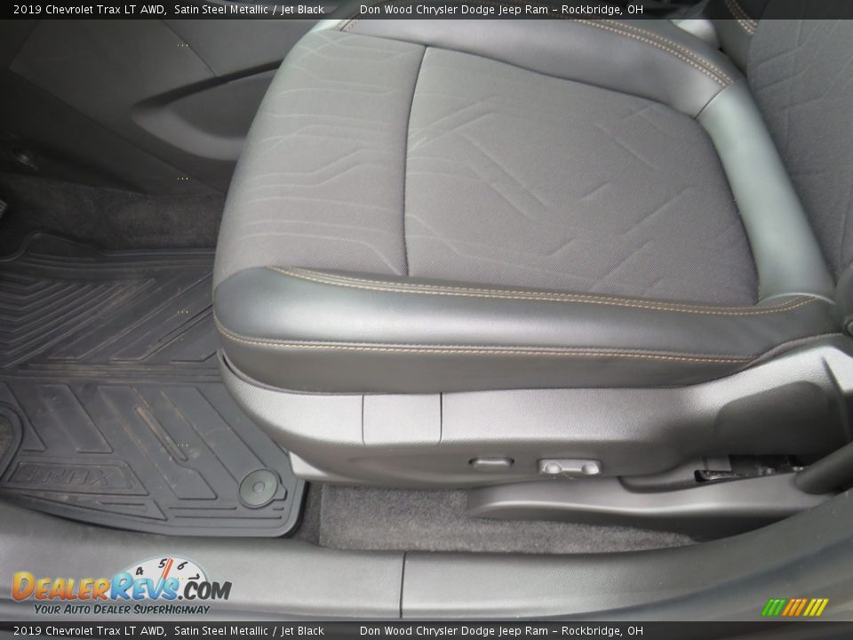 2019 Chevrolet Trax LT AWD Satin Steel Metallic / Jet Black Photo #19