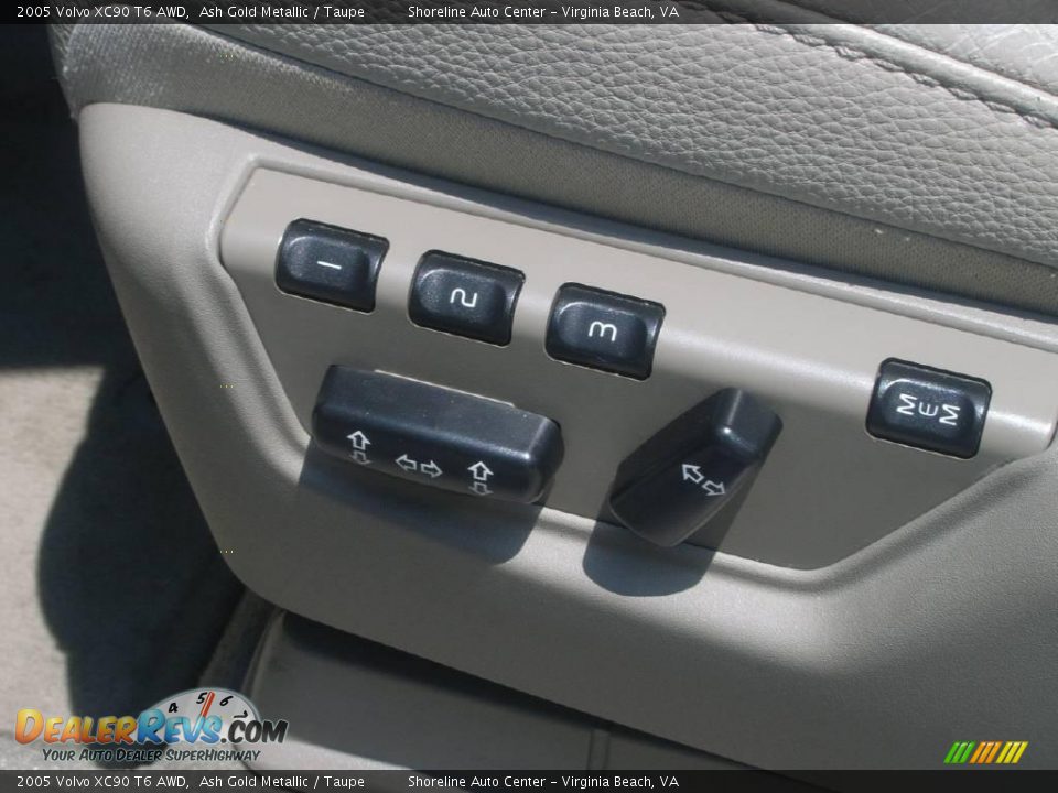 2005 Volvo XC90 T6 AWD Ash Gold Metallic / Taupe Photo #15