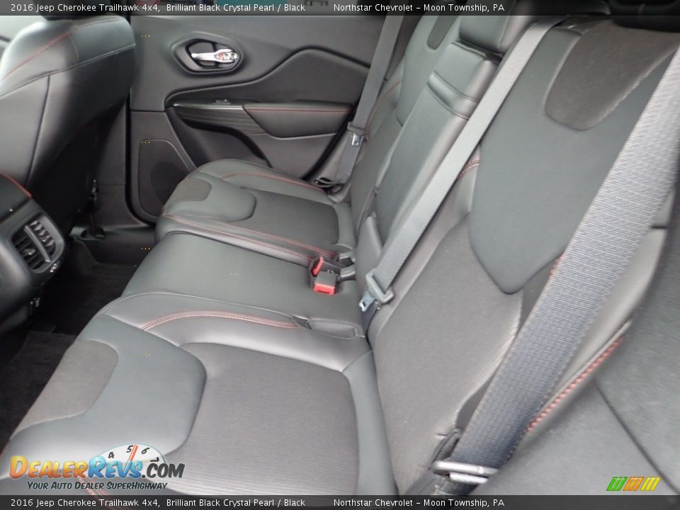 2016 Jeep Cherokee Trailhawk 4x4 Brilliant Black Crystal Pearl / Black Photo #21