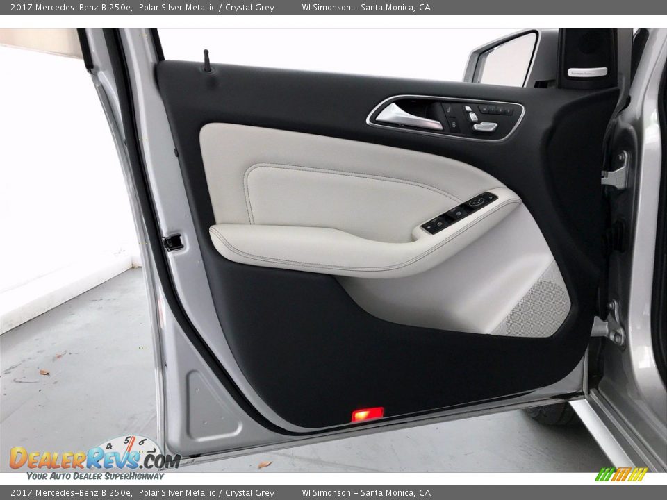 2017 Mercedes-Benz B 250e Polar Silver Metallic / Crystal Grey Photo #25