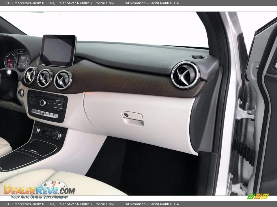 2017 Mercedes-Benz B 250e Polar Silver Metallic / Crystal Grey Photo #28