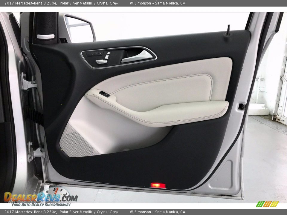 2017 Mercedes-Benz B 250e Polar Silver Metallic / Crystal Grey Photo #30