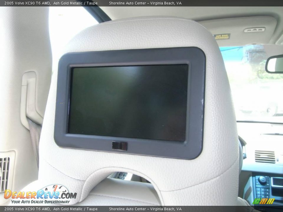2005 Volvo XC90 T6 AWD Ash Gold Metallic / Taupe Photo #21