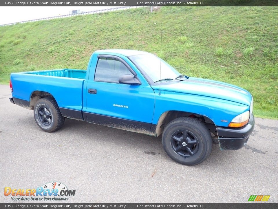 1997 Dodge Dakota Sport Regular Cab Bright Jade Metallic / Mist Gray Photo #2