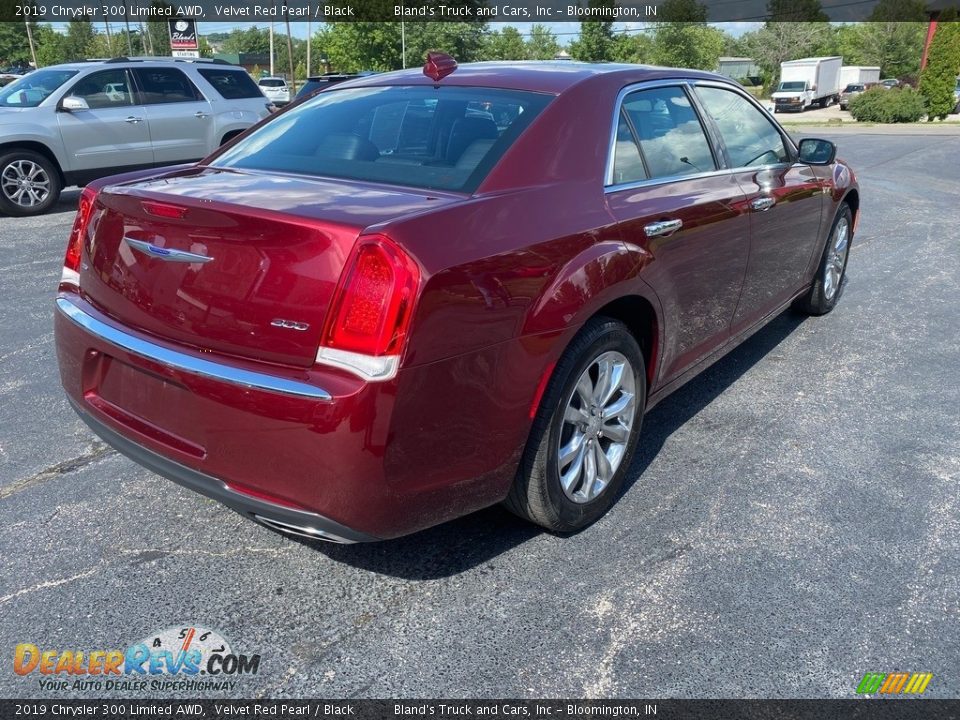 2019 Chrysler 300 Limited AWD Velvet Red Pearl / Black Photo #6