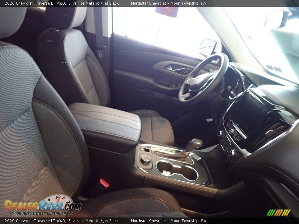 2020 Chevrolet Traverse LT AWD Silver Ice Metallic / Jet Black Photo #10