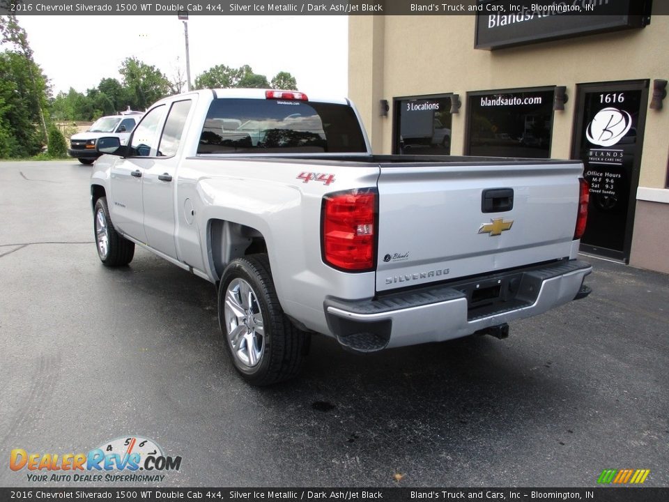 2016 Chevrolet Silverado 1500 WT Double Cab 4x4 Silver Ice Metallic / Dark Ash/Jet Black Photo #3