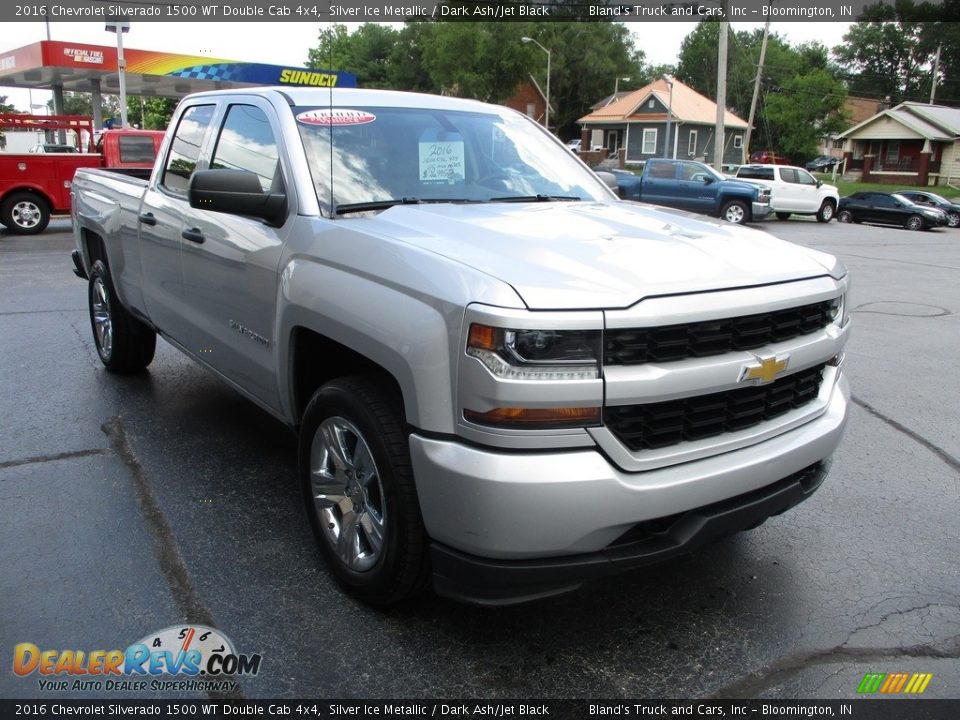 2016 Chevrolet Silverado 1500 WT Double Cab 4x4 Silver Ice Metallic / Dark Ash/Jet Black Photo #5