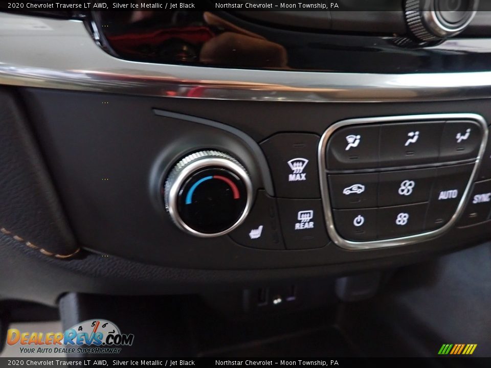 2020 Chevrolet Traverse LT AWD Silver Ice Metallic / Jet Black Photo #20