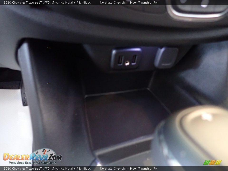 2020 Chevrolet Traverse LT AWD Silver Ice Metallic / Jet Black Photo #21