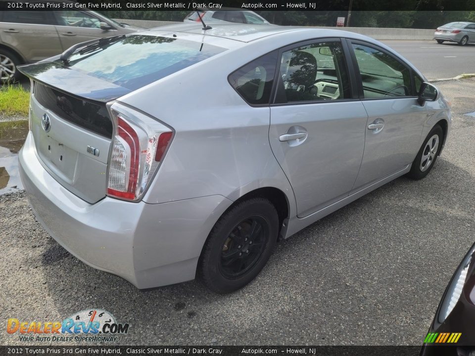 2012 Toyota Prius 3rd Gen Five Hybrid Classic Silver Metallic / Dark Gray Photo #5