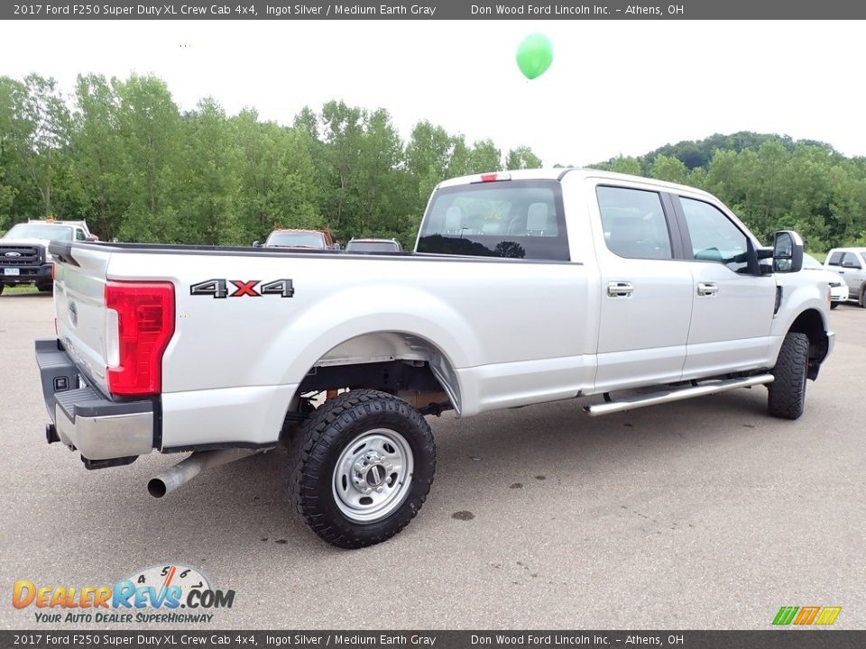 2017 Ford F250 Super Duty XL Crew Cab 4x4 Ingot Silver / Medium Earth Gray Photo #12
