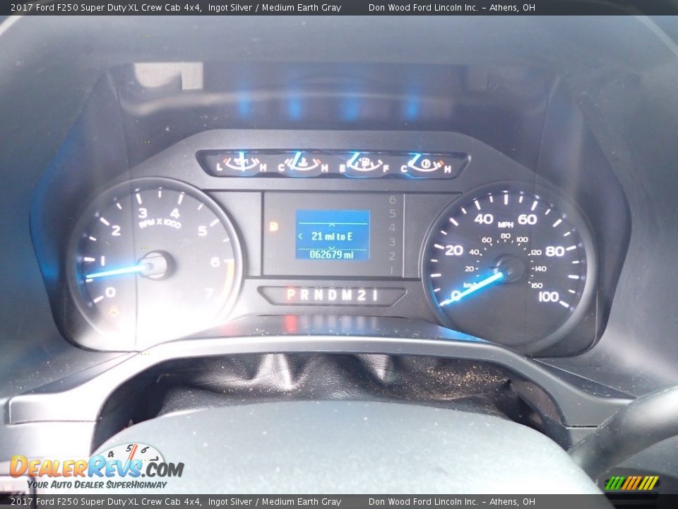2017 Ford F250 Super Duty XL Crew Cab 4x4 Ingot Silver / Medium Earth Gray Photo #24