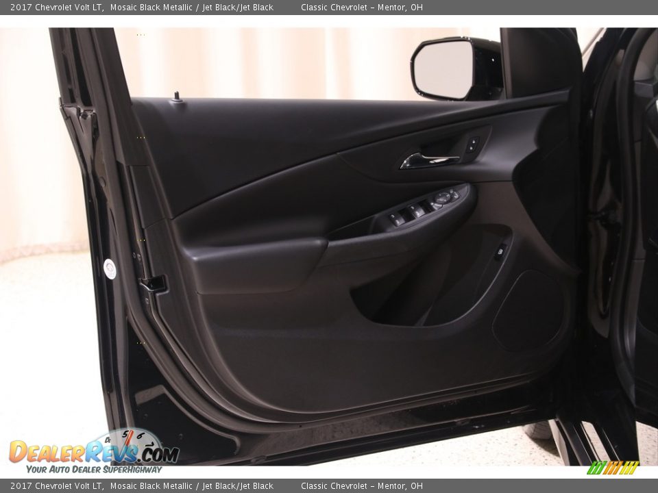 2017 Chevrolet Volt LT Mosaic Black Metallic / Jet Black/Jet Black Photo #5