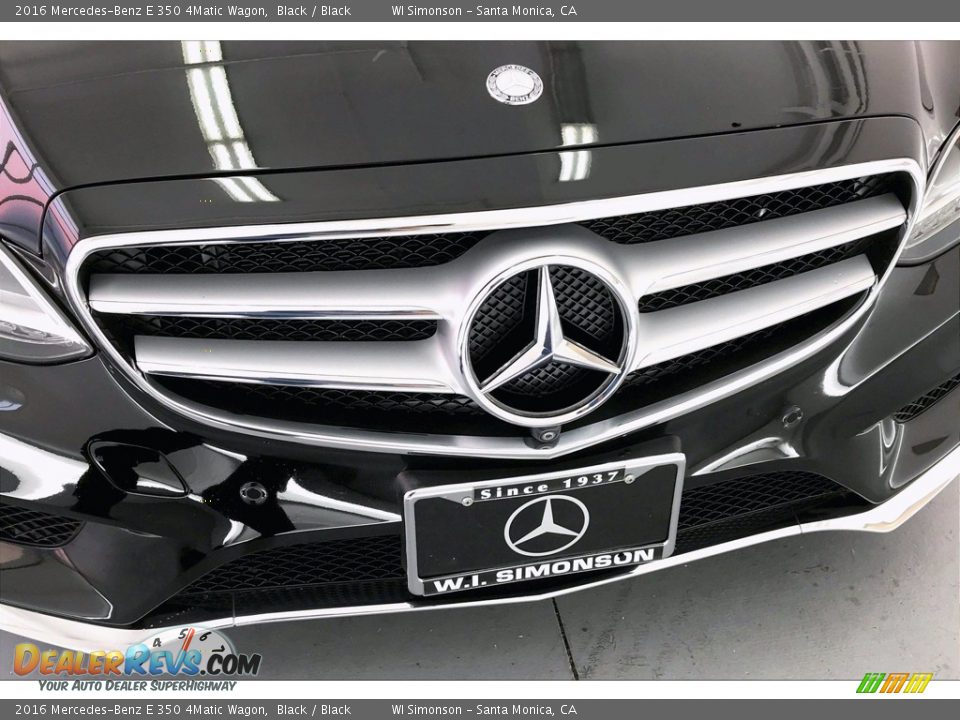 2016 Mercedes-Benz E 350 4Matic Wagon Black / Black Photo #32