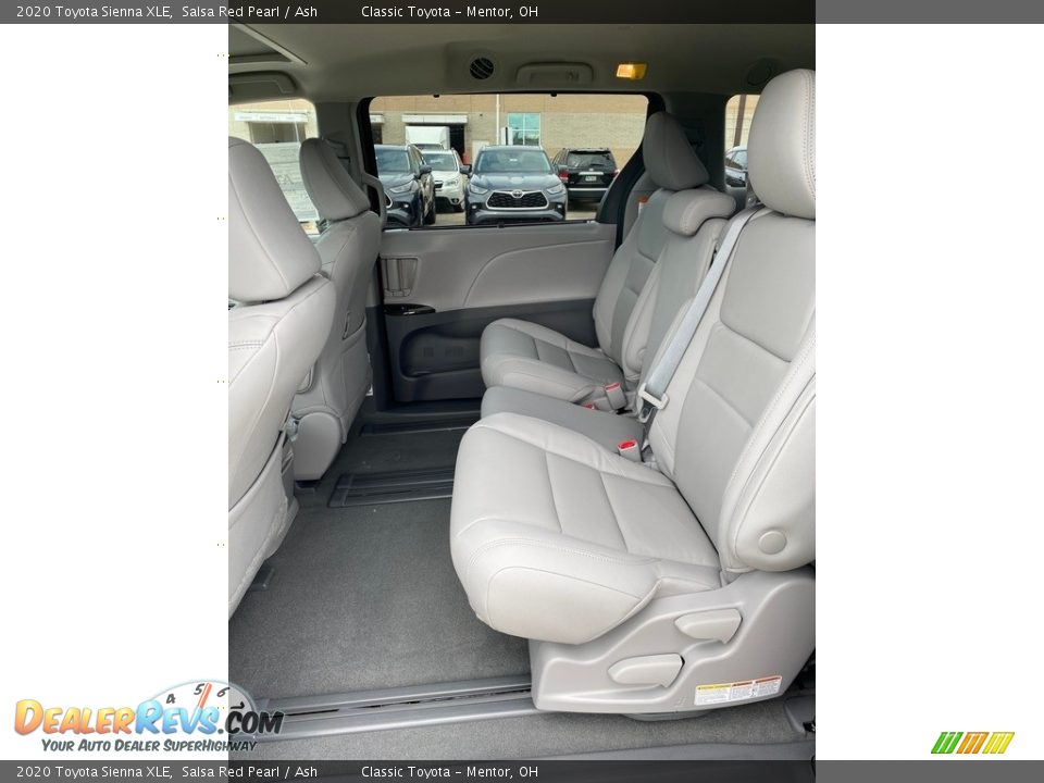 2020 Toyota Sienna XLE Salsa Red Pearl / Ash Photo #3