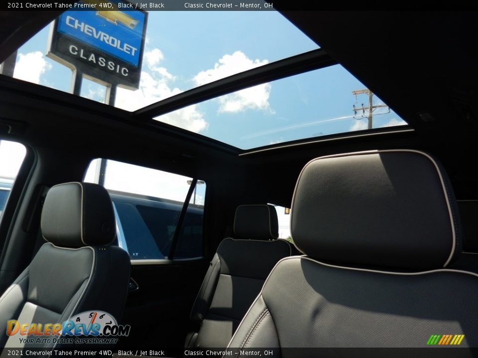 2021 Chevrolet Tahoe Premier 4WD Black / Jet Black Photo #10