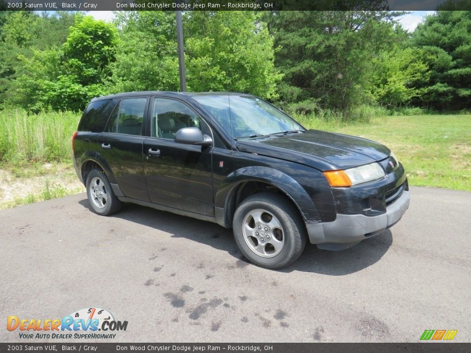 2003 Saturn VUE Black / Gray Photo #3