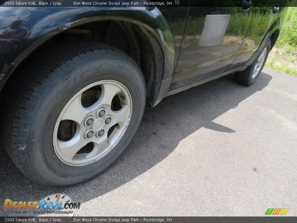 2003 Saturn VUE Black / Gray Photo #7