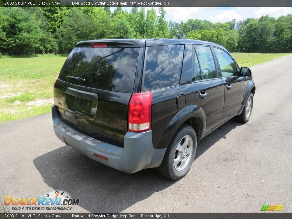 2003 Saturn VUE Black / Gray Photo #12