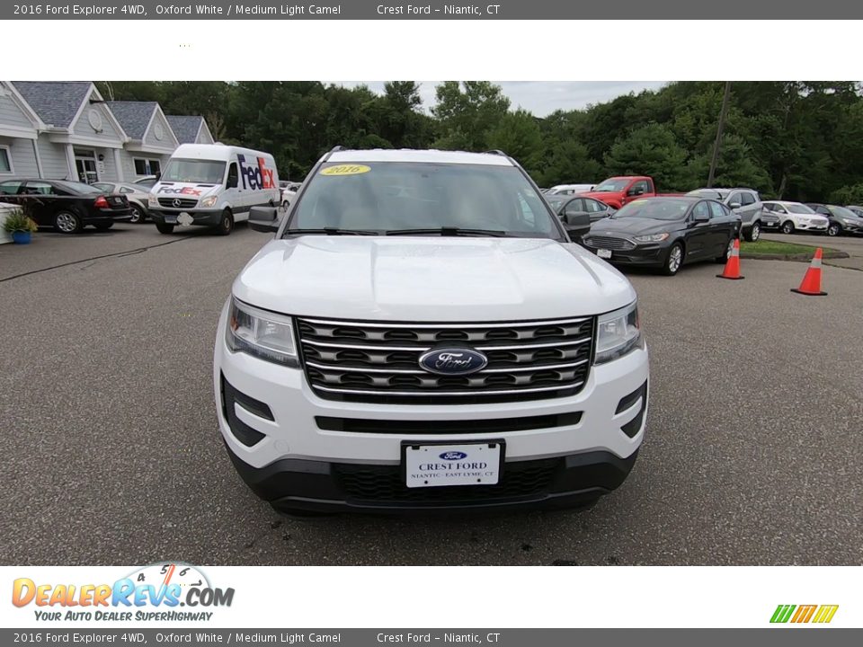 2016 Ford Explorer 4WD Oxford White / Medium Light Camel Photo #2