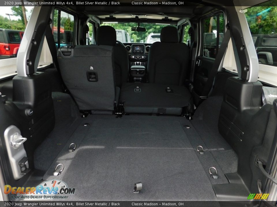 2020 Jeep Wrangler Unlimited Willys 4x4 Trunk Photo #7