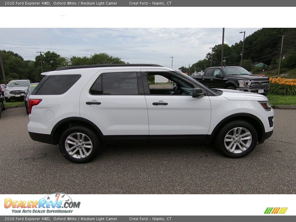 2016 Ford Explorer 4WD Oxford White / Medium Light Camel Photo #8