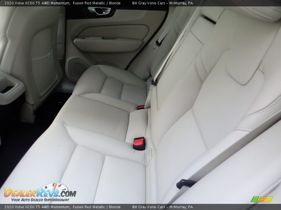 Rear Seat of 2020 Volvo XC60 T5 AWD Momentum Photo #8