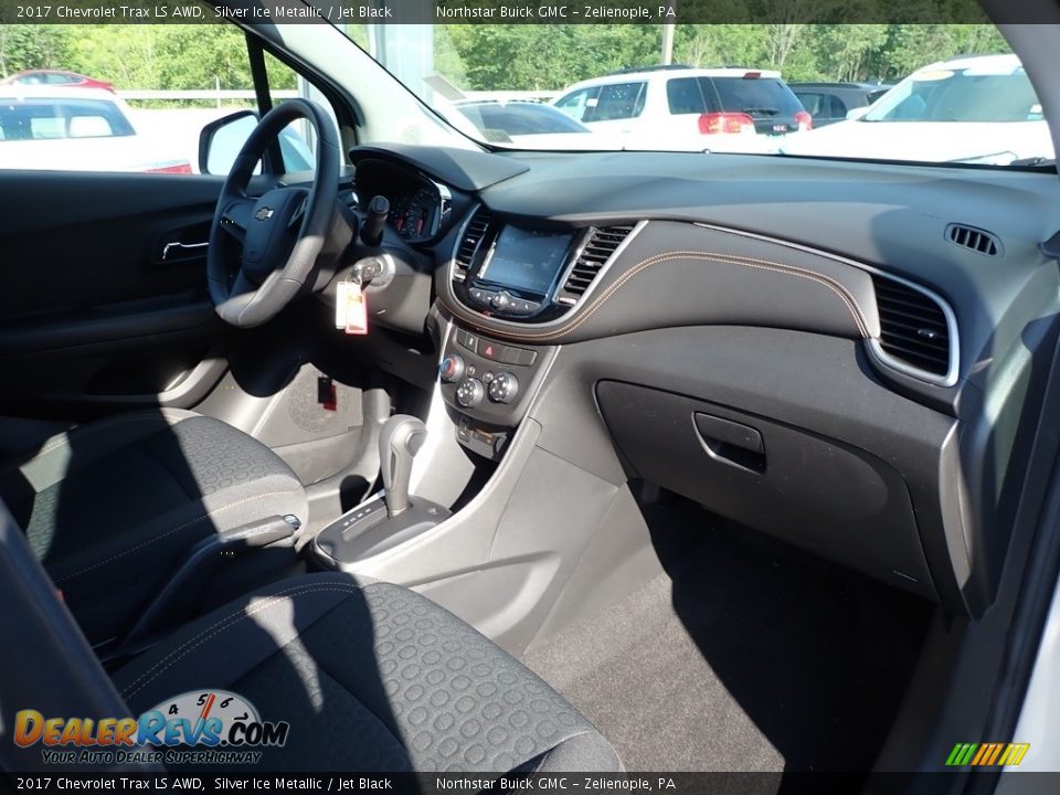 2017 Chevrolet Trax LS AWD Silver Ice Metallic / Jet Black Photo #6