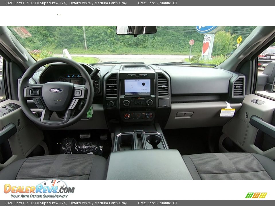 2020 Ford F150 STX SuperCrew 4x4 Oxford White / Medium Earth Gray Photo #18