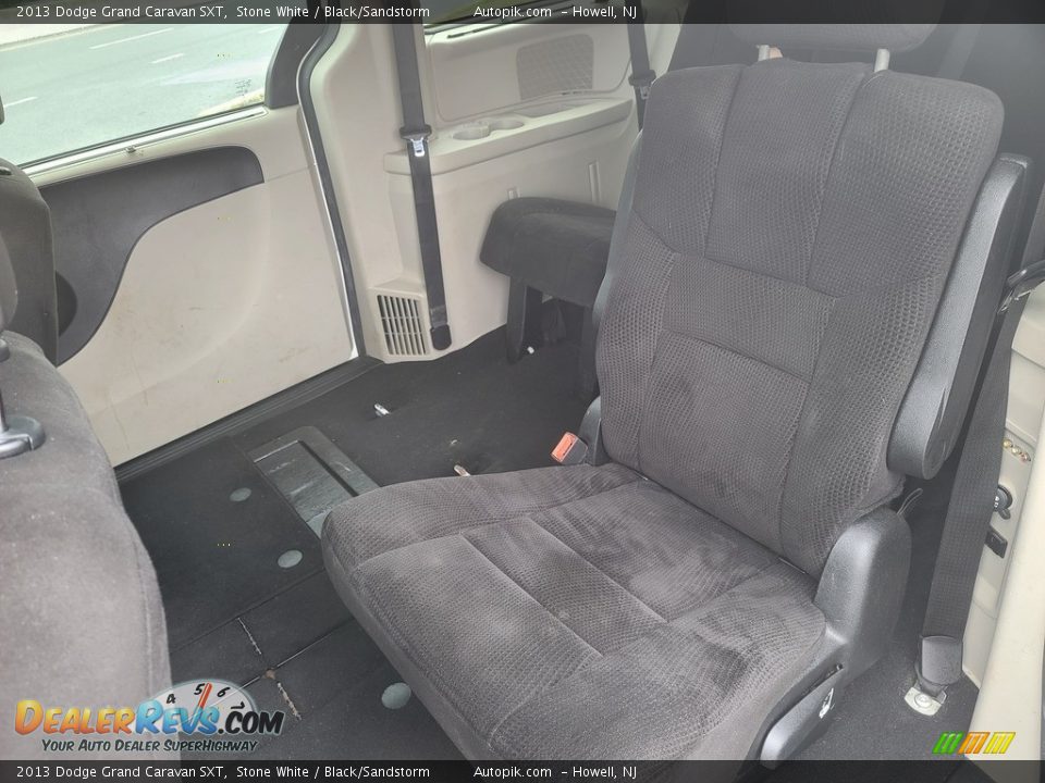 2013 Dodge Grand Caravan SXT Stone White / Black/Sandstorm Photo #16