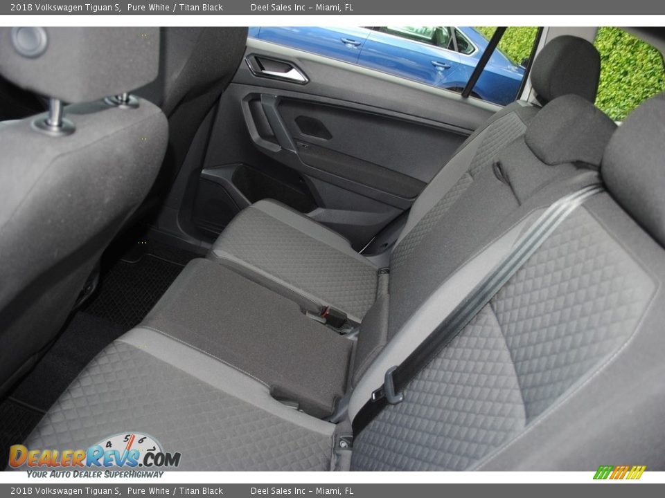 2018 Volkswagen Tiguan S Pure White / Titan Black Photo #11