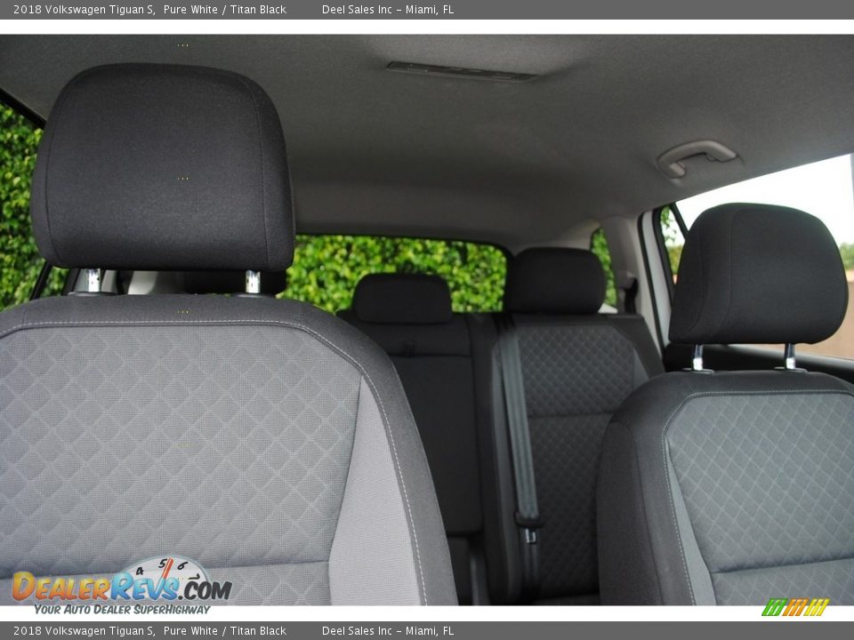 2018 Volkswagen Tiguan S Pure White / Titan Black Photo #19