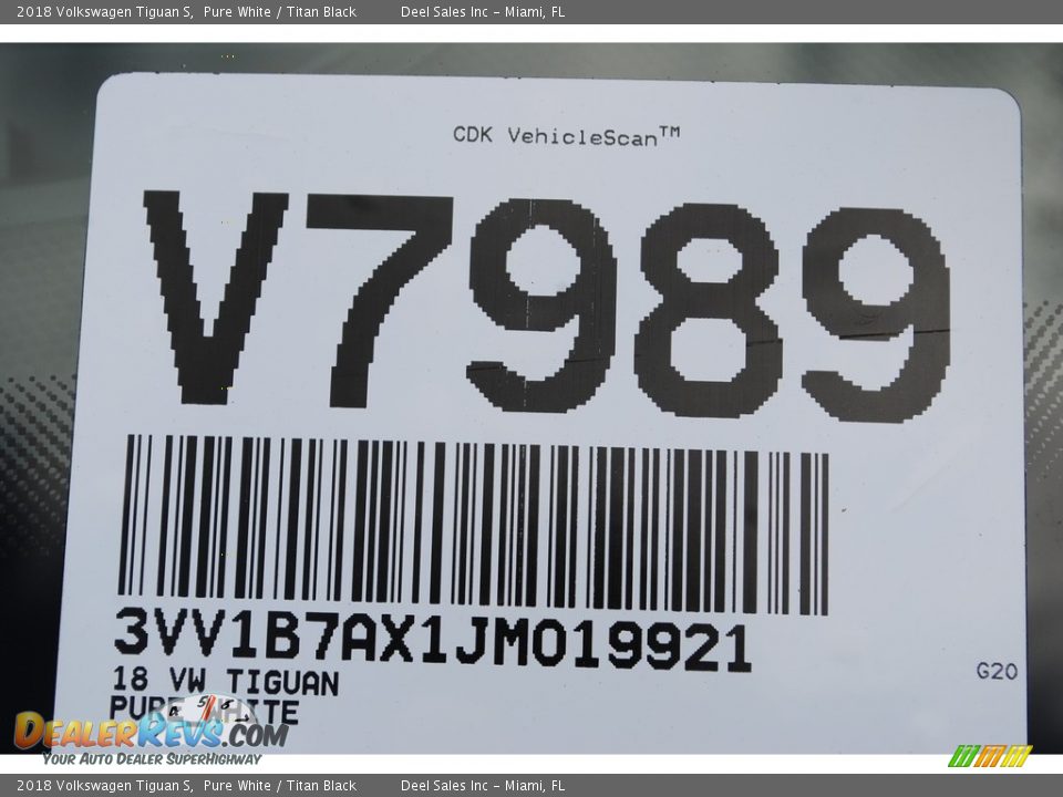 2018 Volkswagen Tiguan S Pure White / Titan Black Photo #20